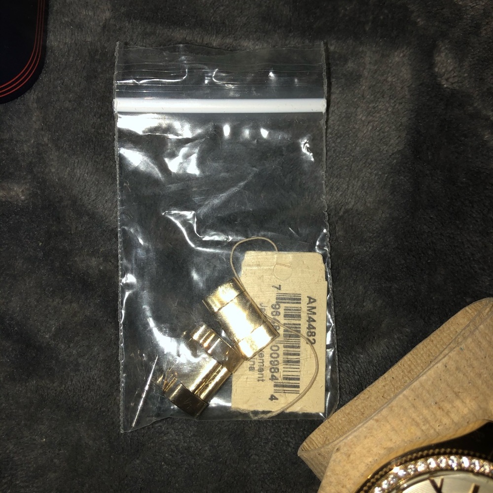 Fossil Watch - Picture 4 of 4